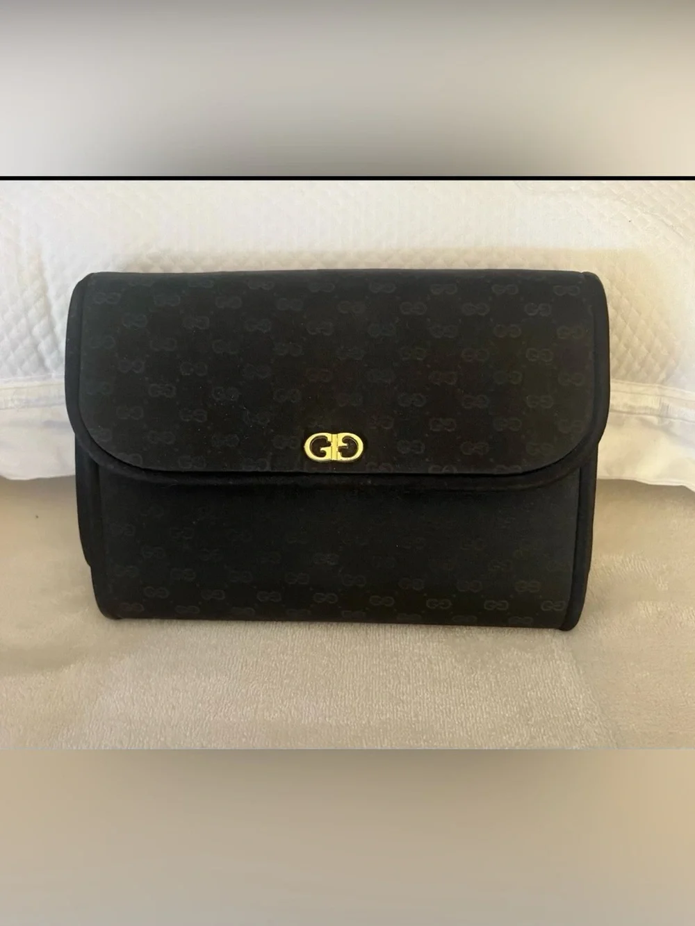 🩷Gucci Black Monogram Flap Clutch with Gold Double G Hardware🩷